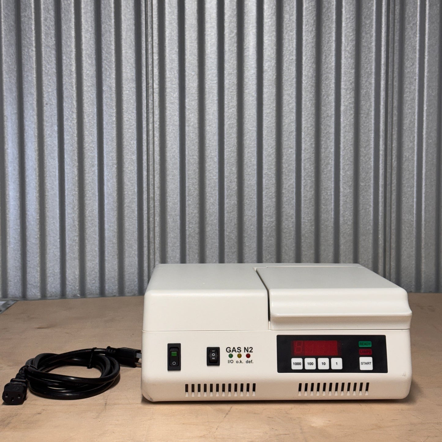 Voco / OtoFlash G171 Dental Laboratory Polymerization Light-Curing Unit