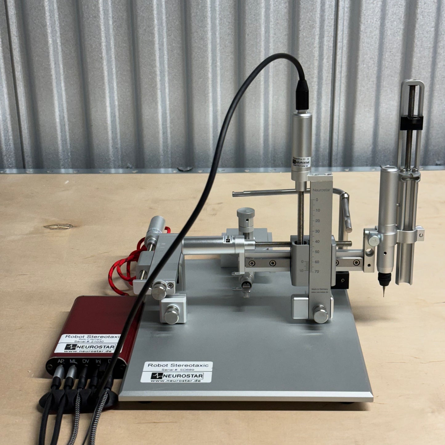 Neurostar Robot Stereotaxic System – Complete, Mint Condition, Made in Germany