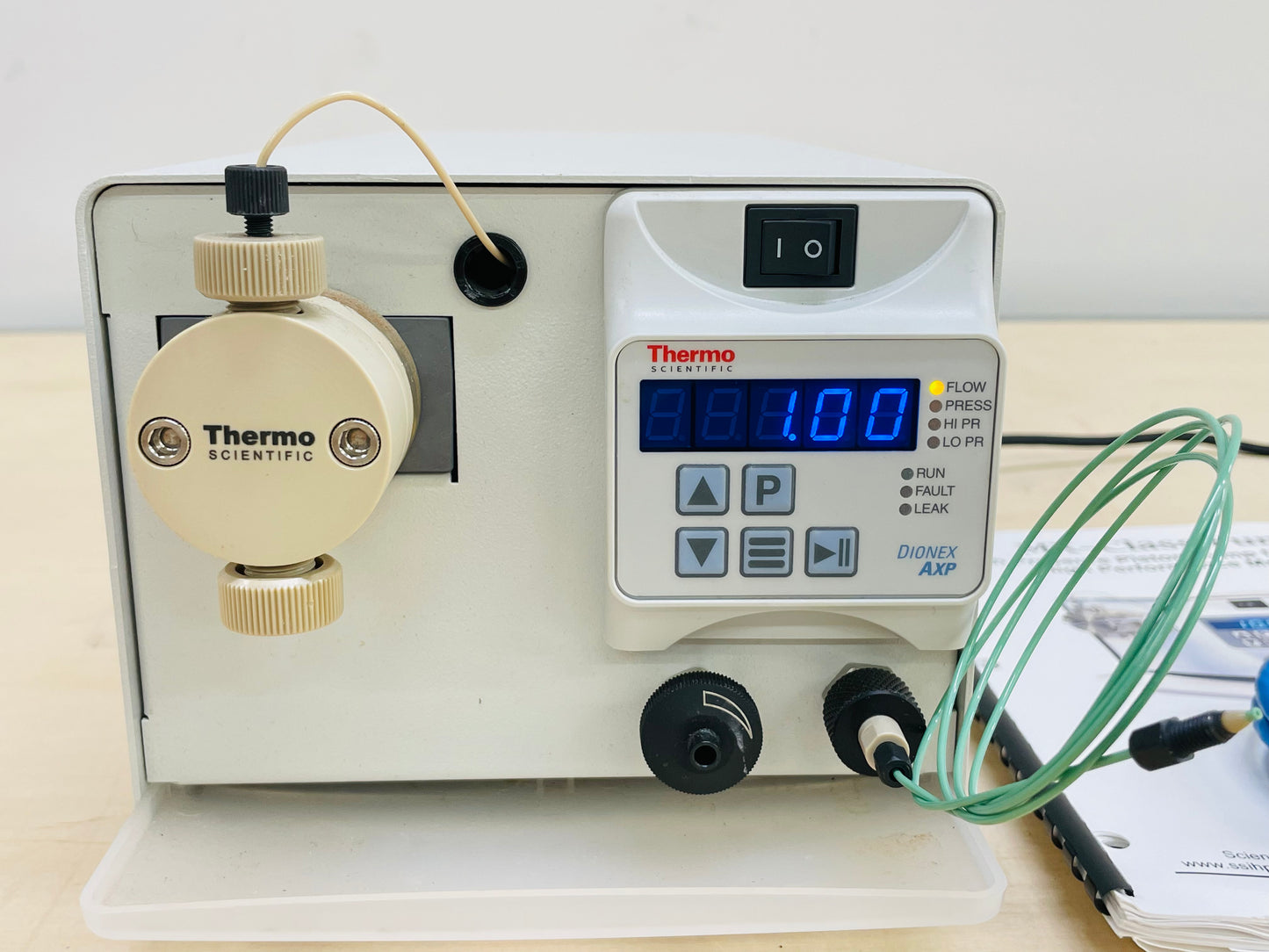 Thermo Scientific / SSI Dionex AXP MX-Class Pump, P/N MX010PFT3ADX Rev. 04